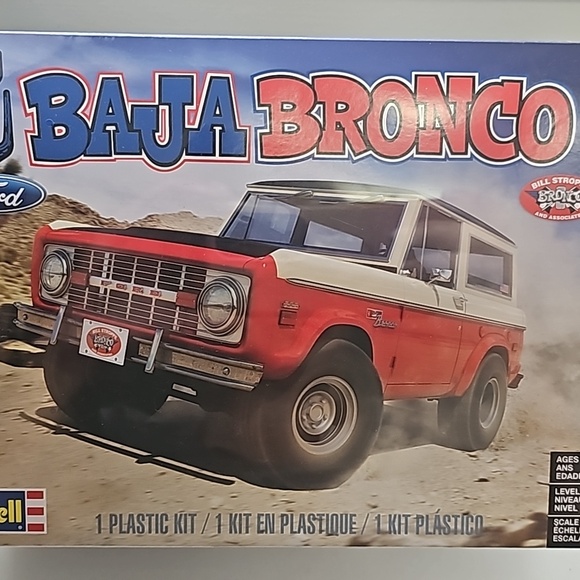 Plastic Car kit - Picture 1 of 3